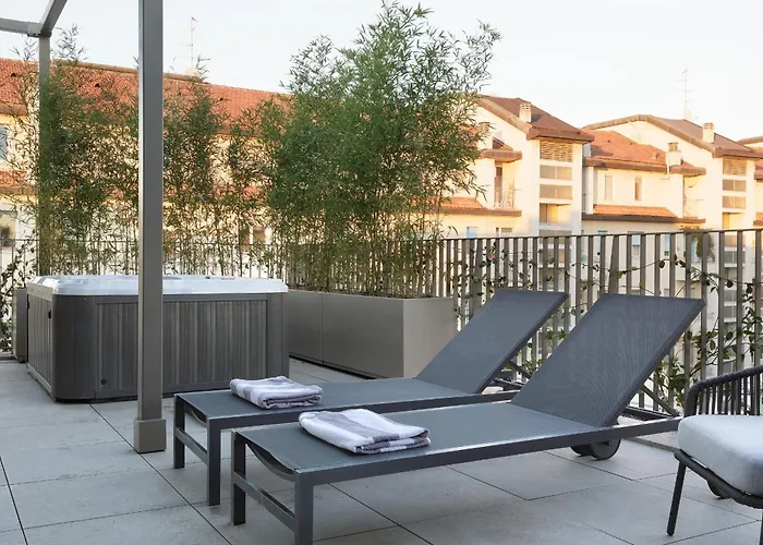 Compagnoni12 Luxury Penthouse With Private Jacuzzi And Spa